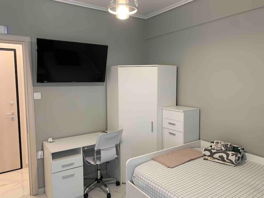 Lux Appartment , 3 Rooms Full Extra , City Center Tesalonika Bagian luar foto