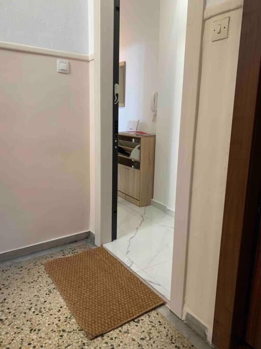 Lux Appartment , 3 Rooms Full Extra , City Center Tesalonika Bagian luar foto