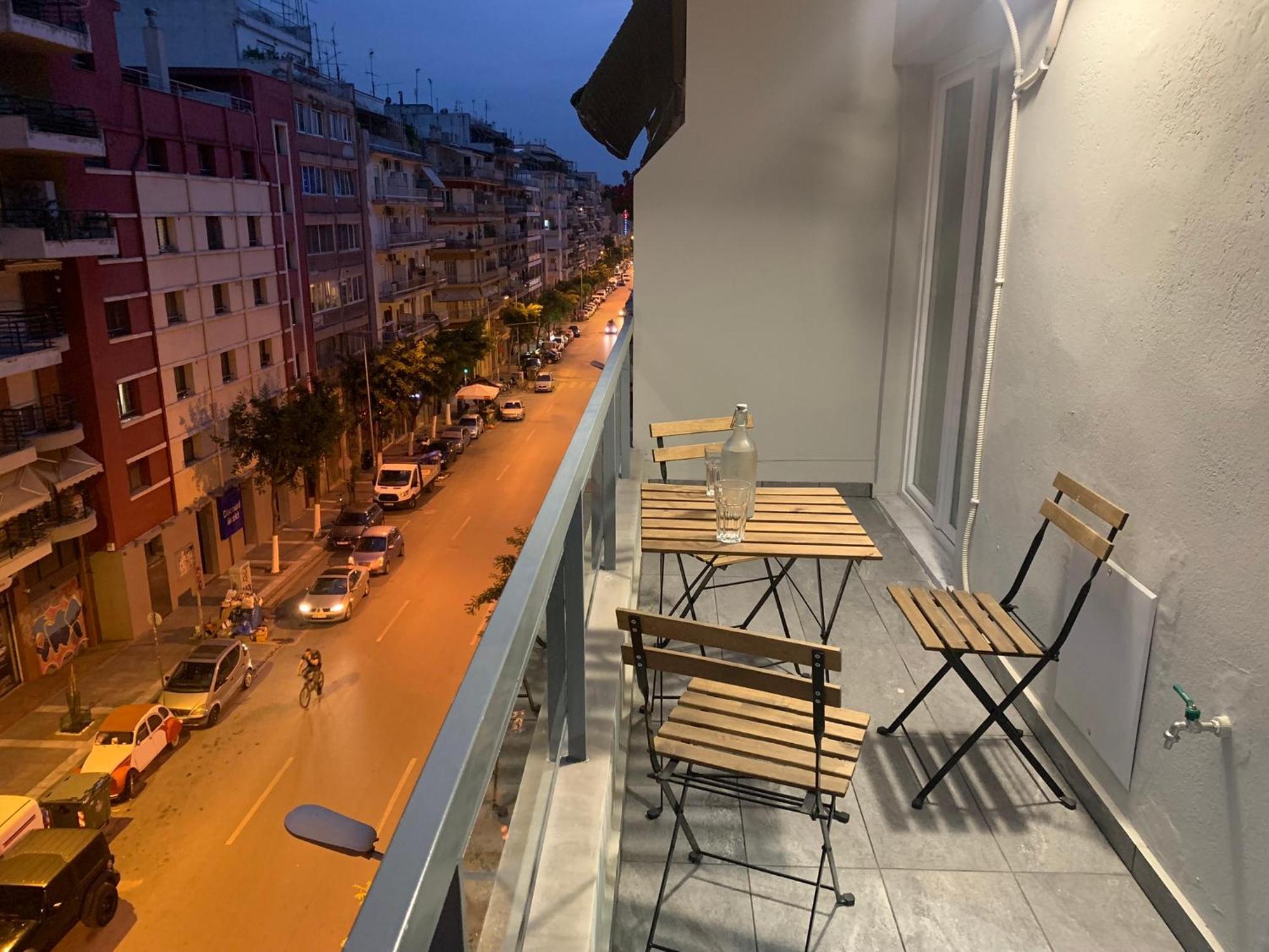 Lux Appartment , 3 Rooms Full Extra , City Center Tesalonika Bagian luar foto